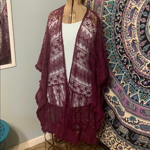 Lane Bryant Other - 💜Burgundy Lace Kimonno💜